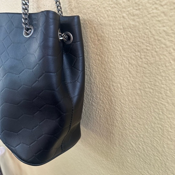 Aimee Kestenberg Black Quilted Leather Convertible Chain Crossbody Bag EUC! - Picture 8 of 15